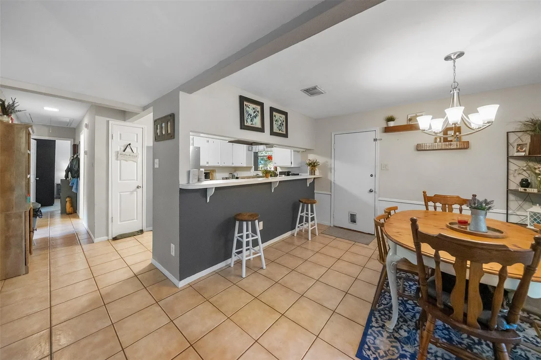 Photo of 2718 Longleaf Pines Drive