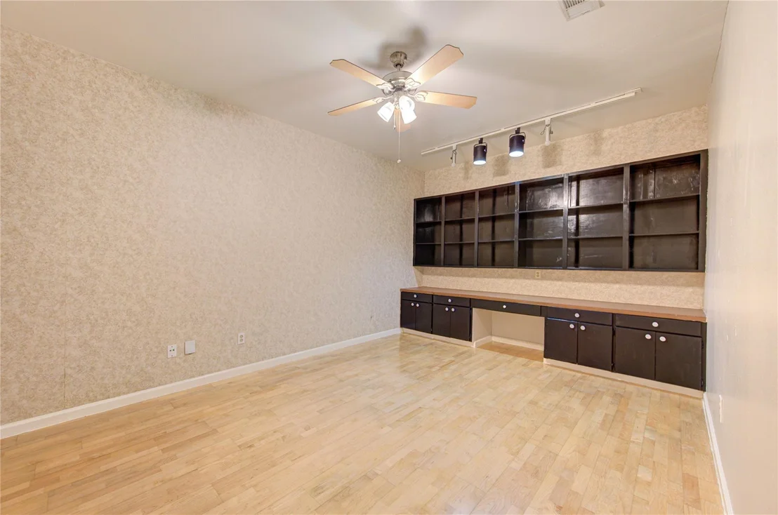 Photo of 1119 Forest Home Drive