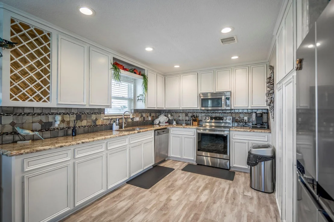 Photo of 16544 John Silver Road
