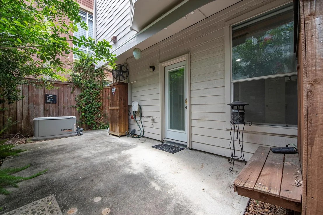 Photo of Unit D at 34 Waugh Drive