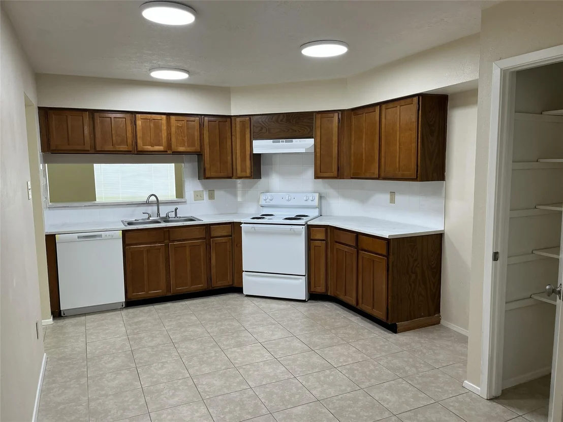 Photo of 21310 Bridgepoint Lane