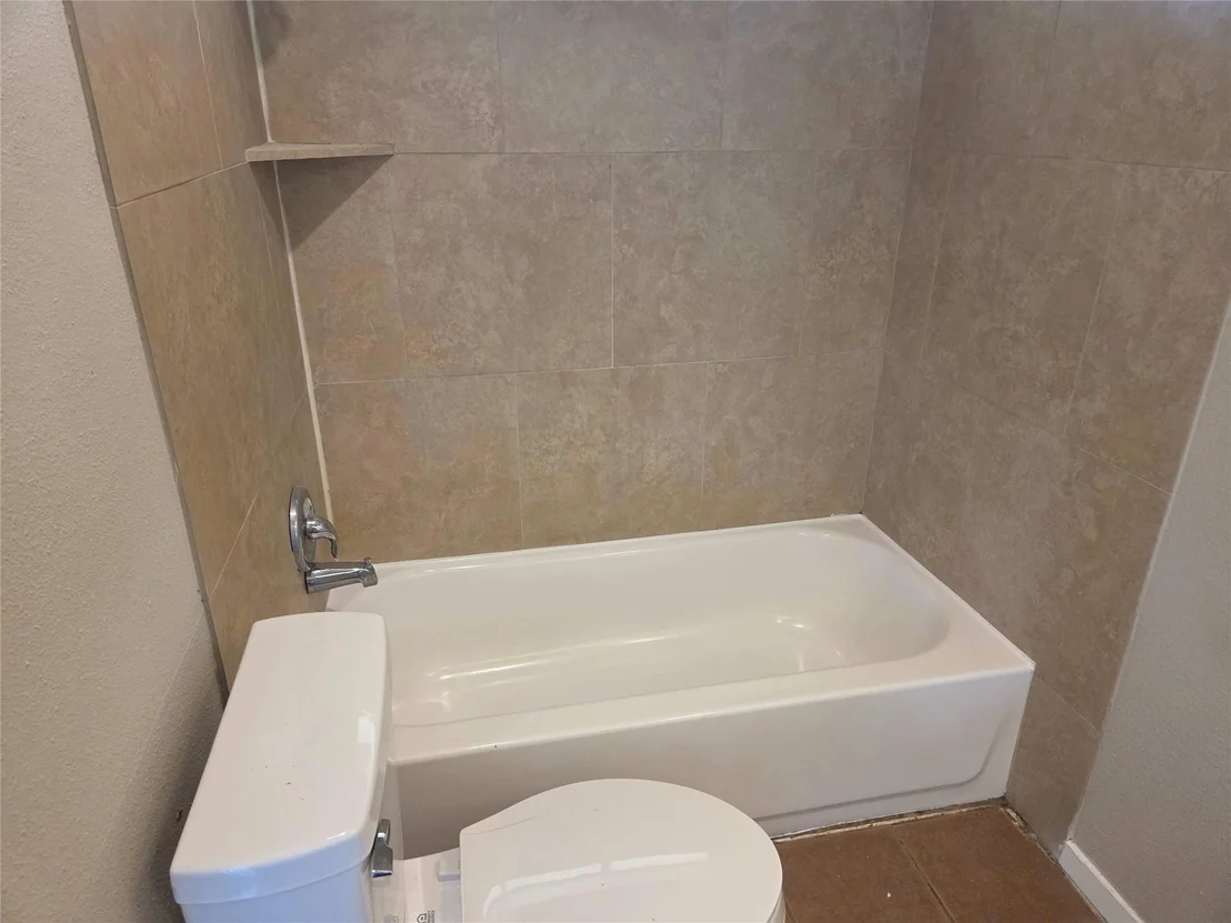 Photo of 23115 Naples Drive