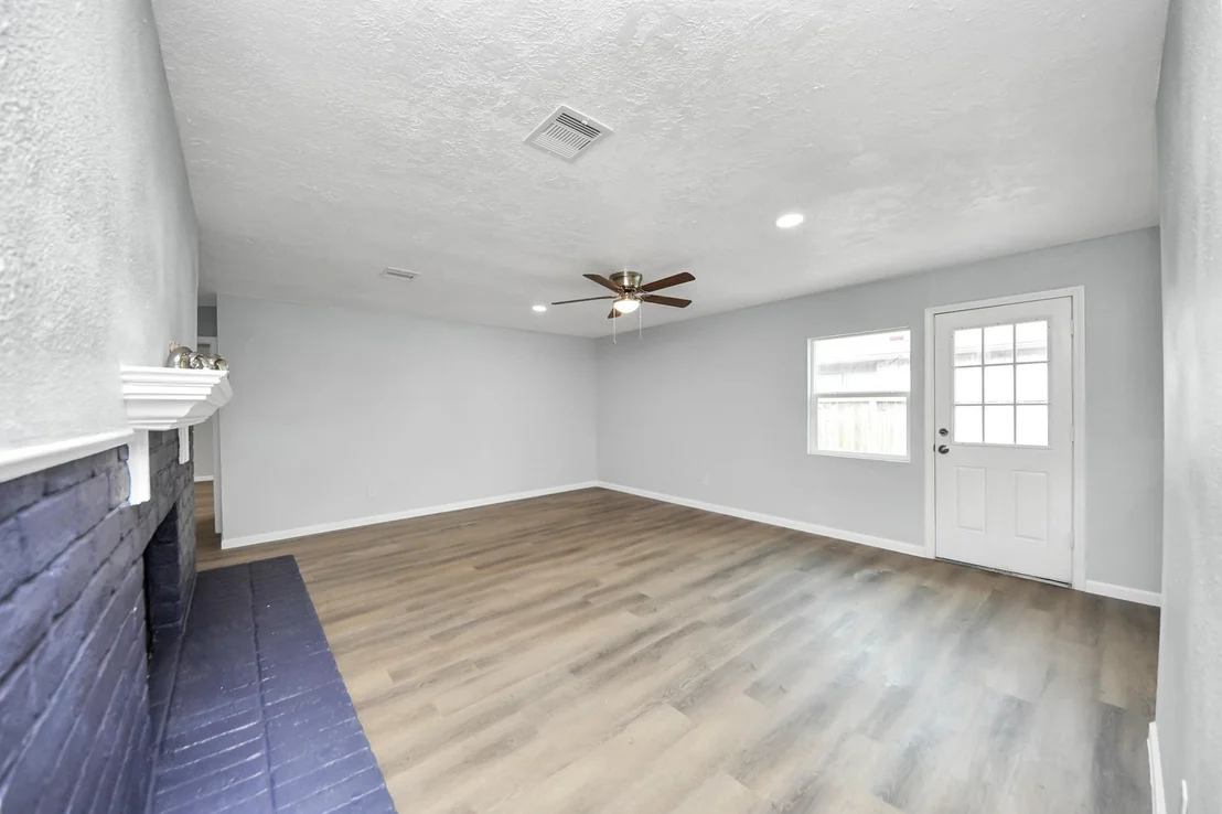 Photo of 14623 Lorne Drive