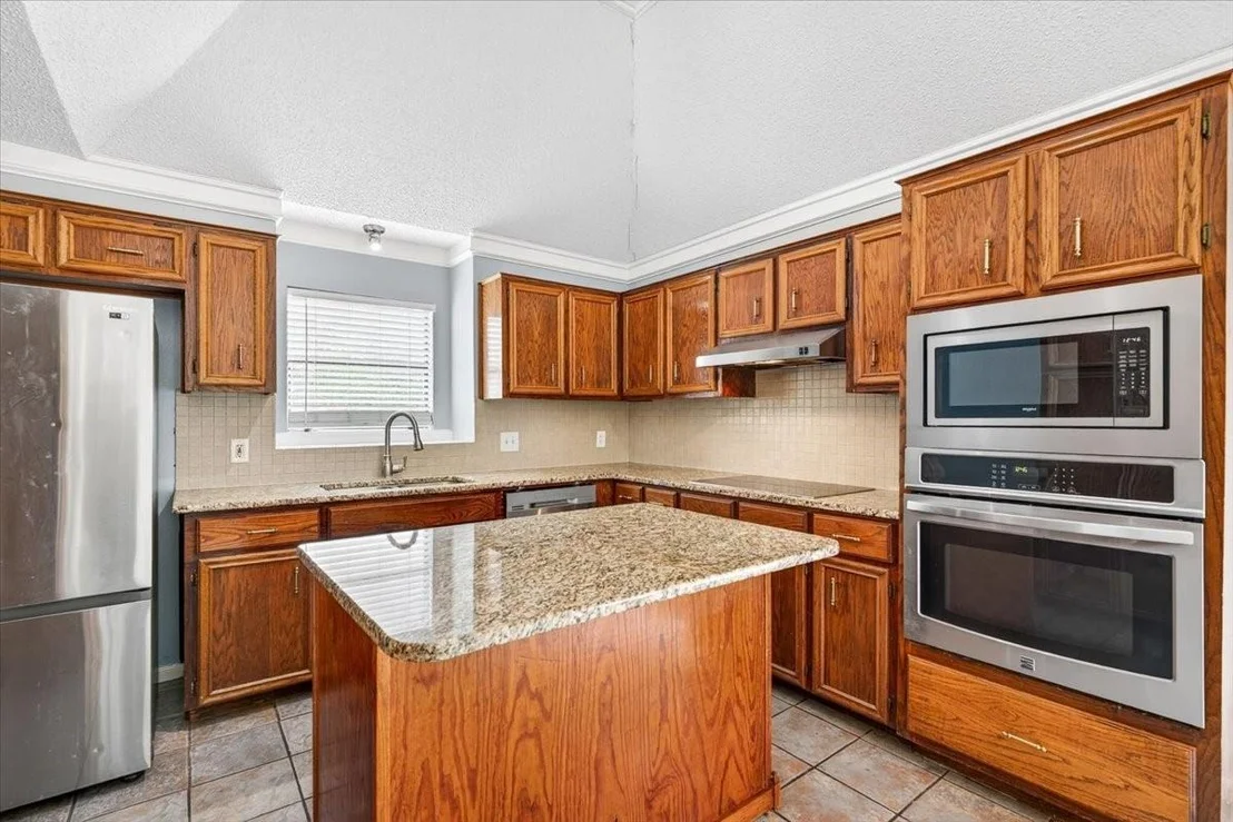 Photo of 6709 Whitewing Drive