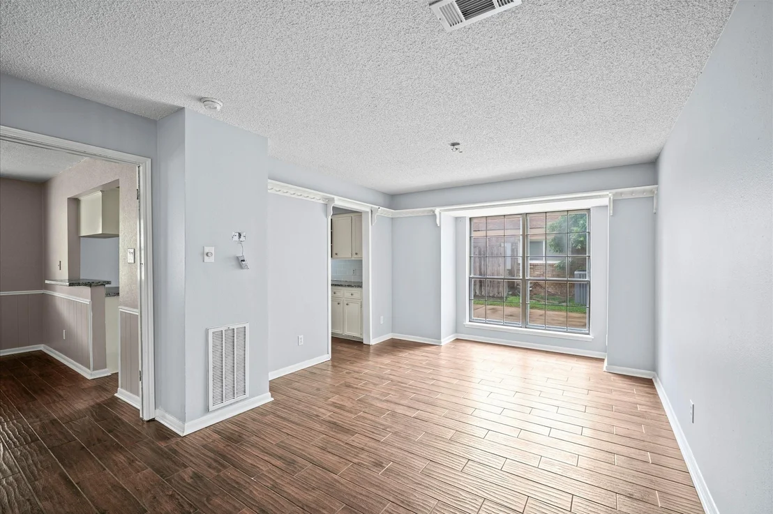 Photo of 14918 Saint Cloud Drive