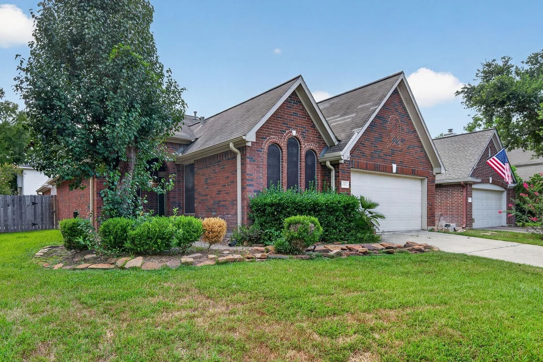 Photo of 31303 Baker Lake Drive