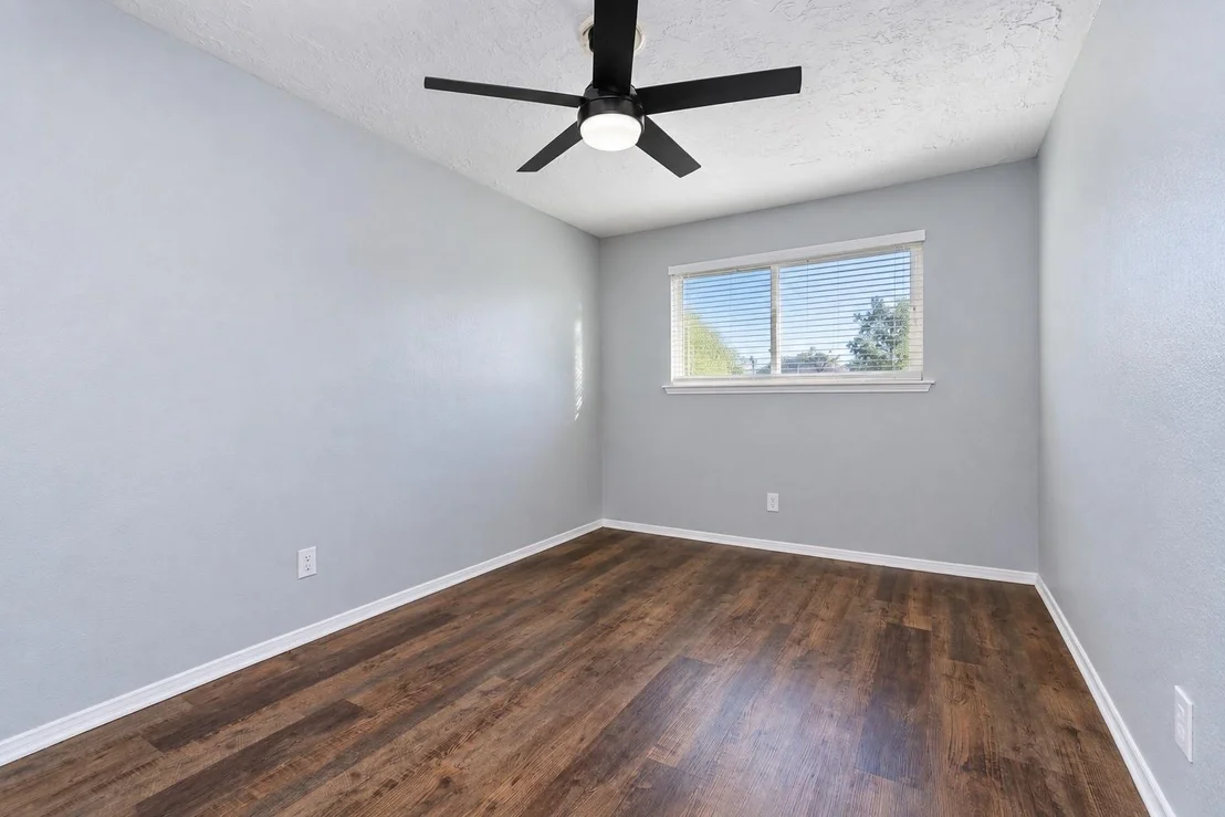 Photo of 7119 Sandy Knolls Drive