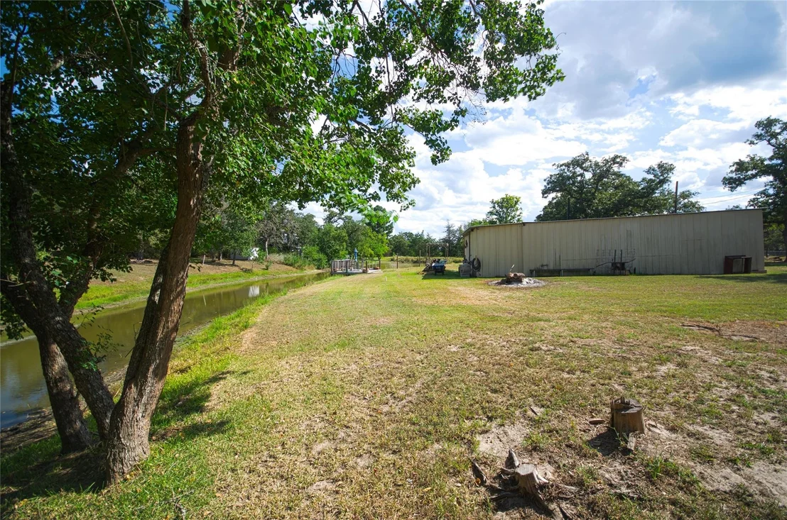 Photo of 422 Barbara Drive