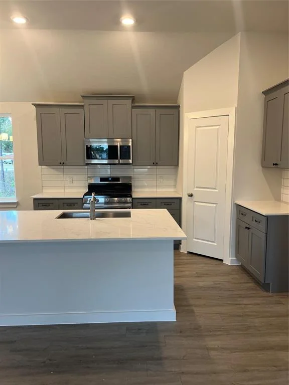 Photo of 885 Road 5102