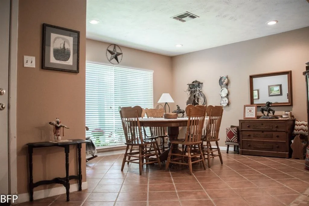 Photo of 9122 Kerr Drive