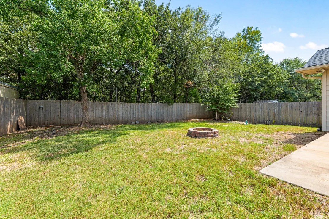 Photo of 1711 Beaver Pond Court