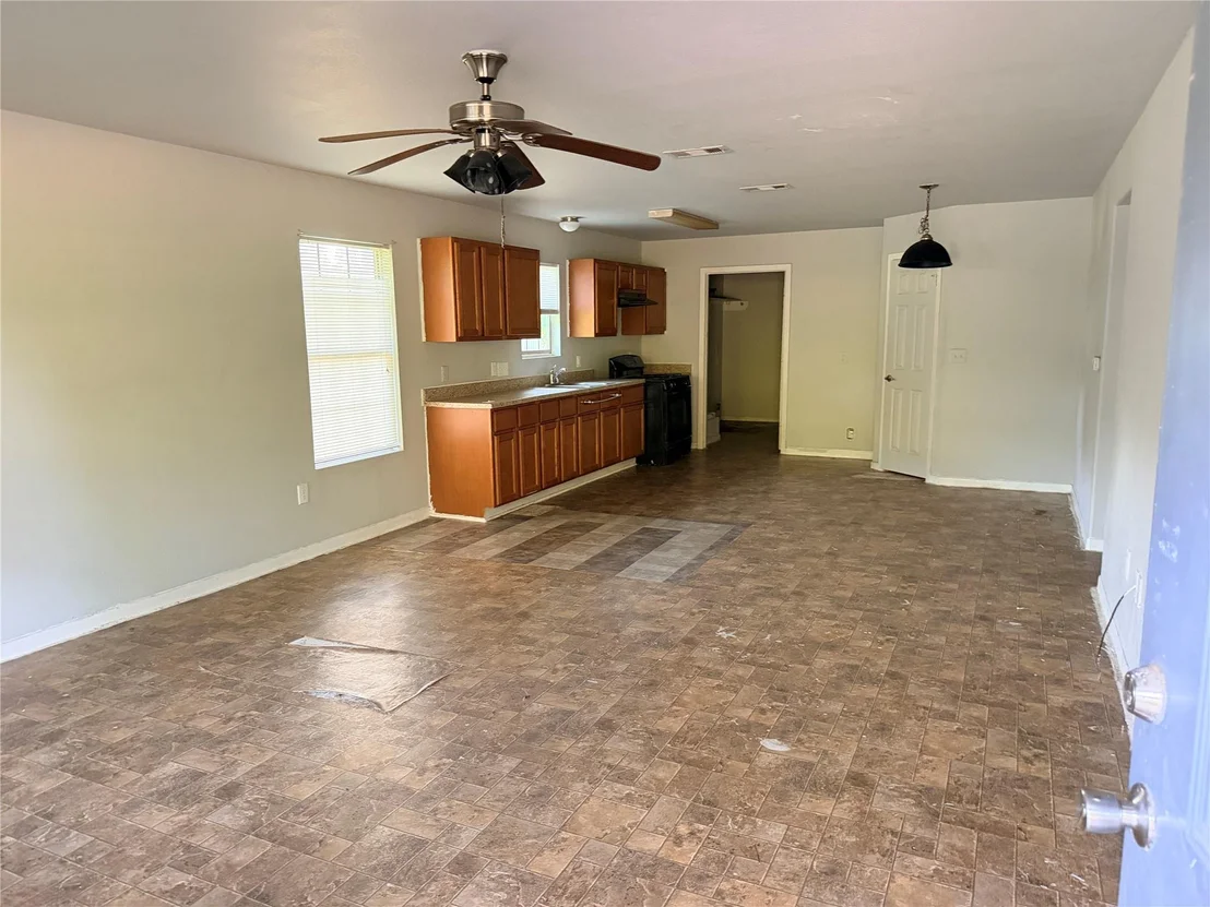 Photo of 424 Baker Circle