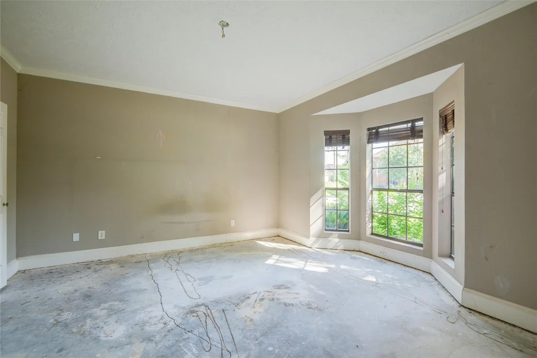 Photo of 919 Heathgate Drive