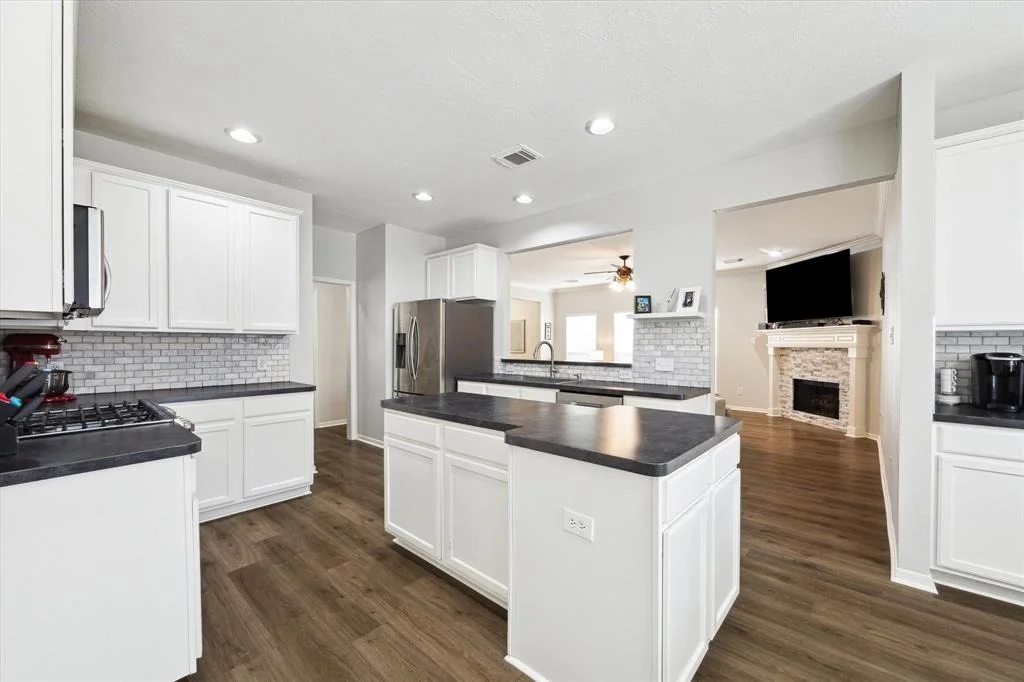 Photo of 4315 Shady Arbour Drive