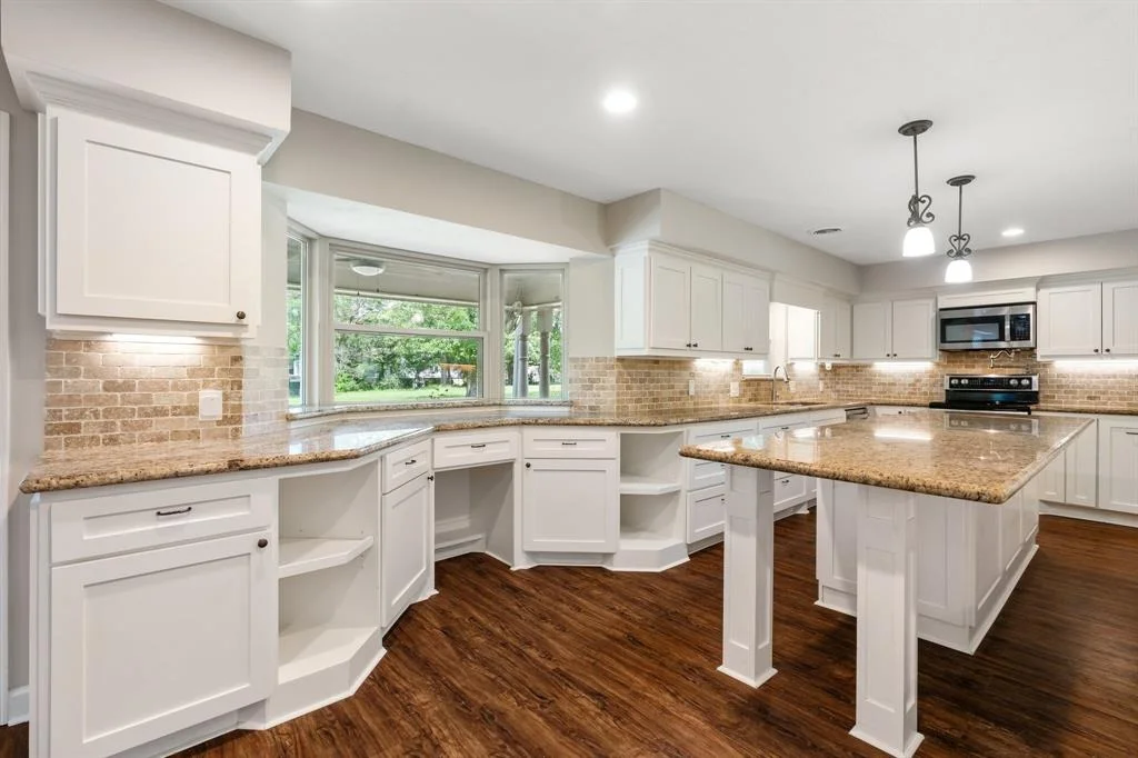 Photo of 802 Stone Mountain Drive