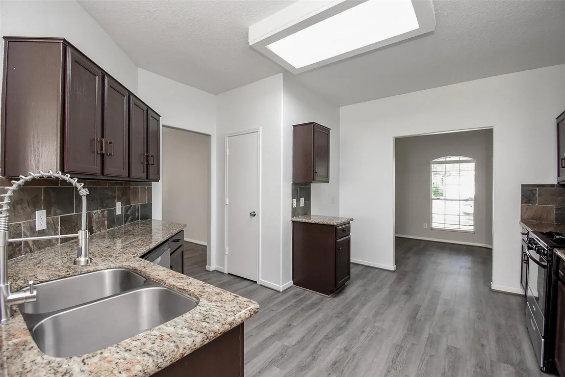 Photo of 19527 Juniper Vale Circle
