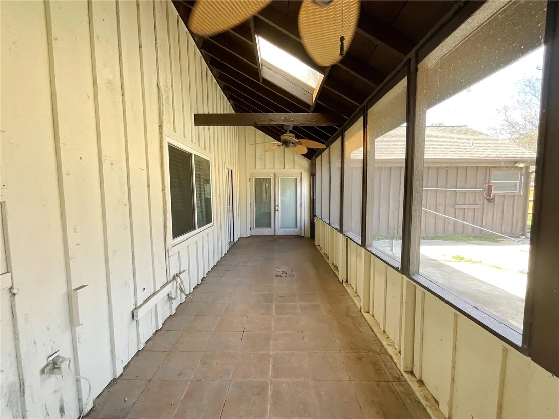 Photo of 443 Bayou View Drive