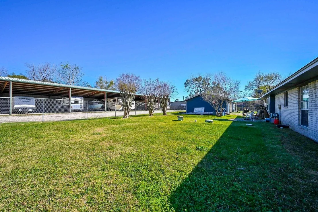 Photo of 18910 Carrot Street