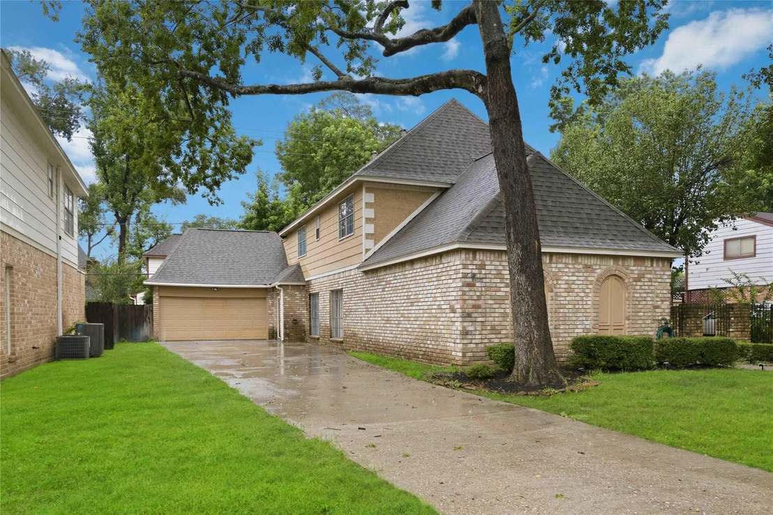 Photo of 15110 Walters Rd Road