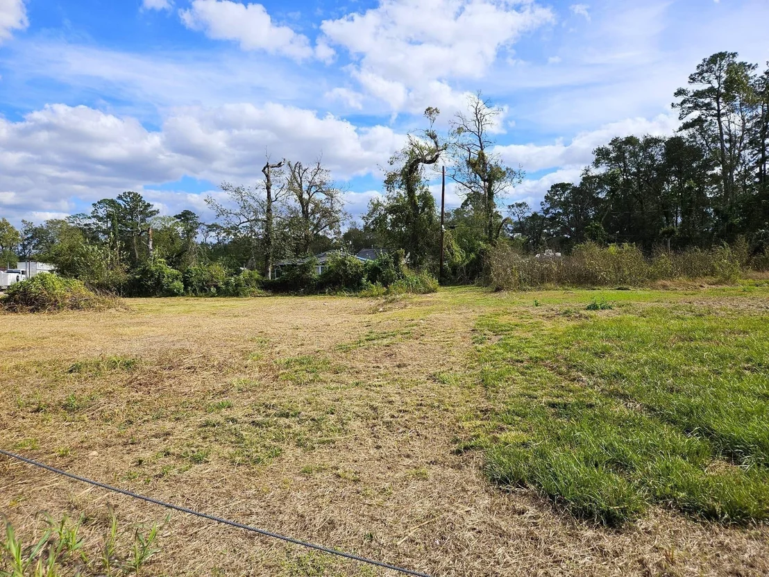 Photo of 10452 Hirsch Road