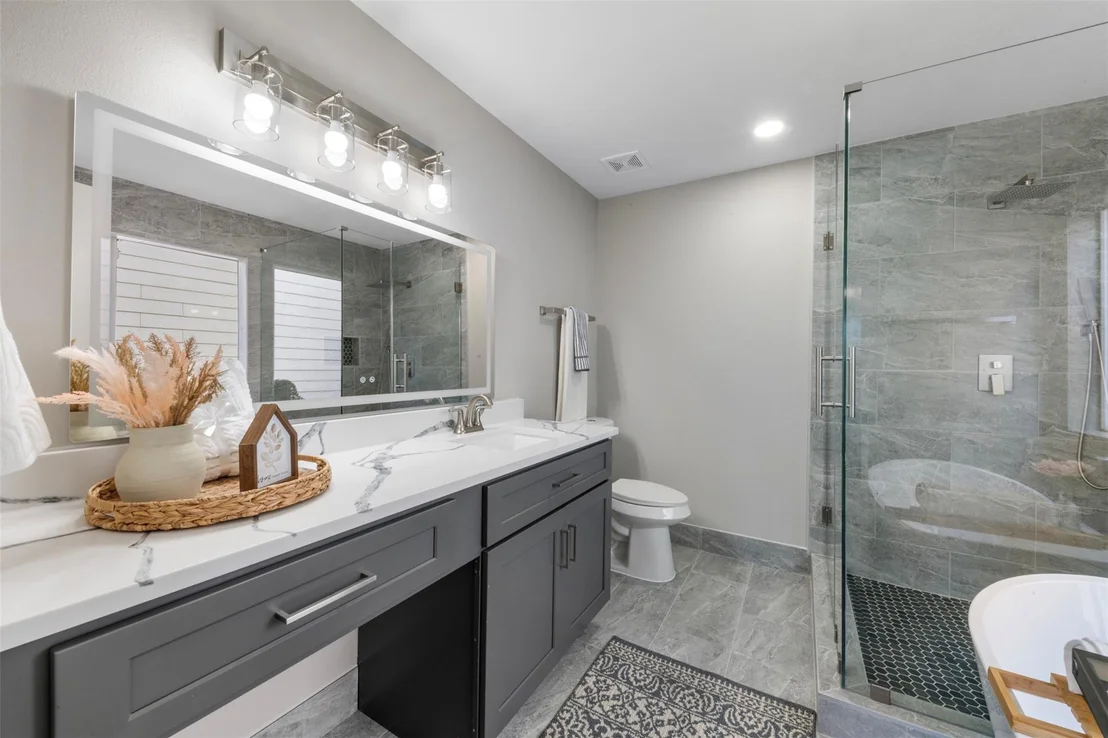 Photo of 9606 Farrell Drive