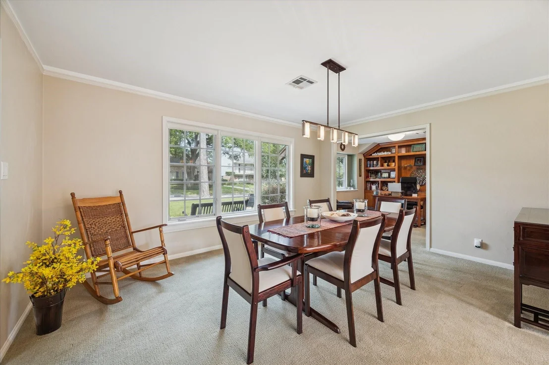 Photo of 14415 Carolcrest Drive