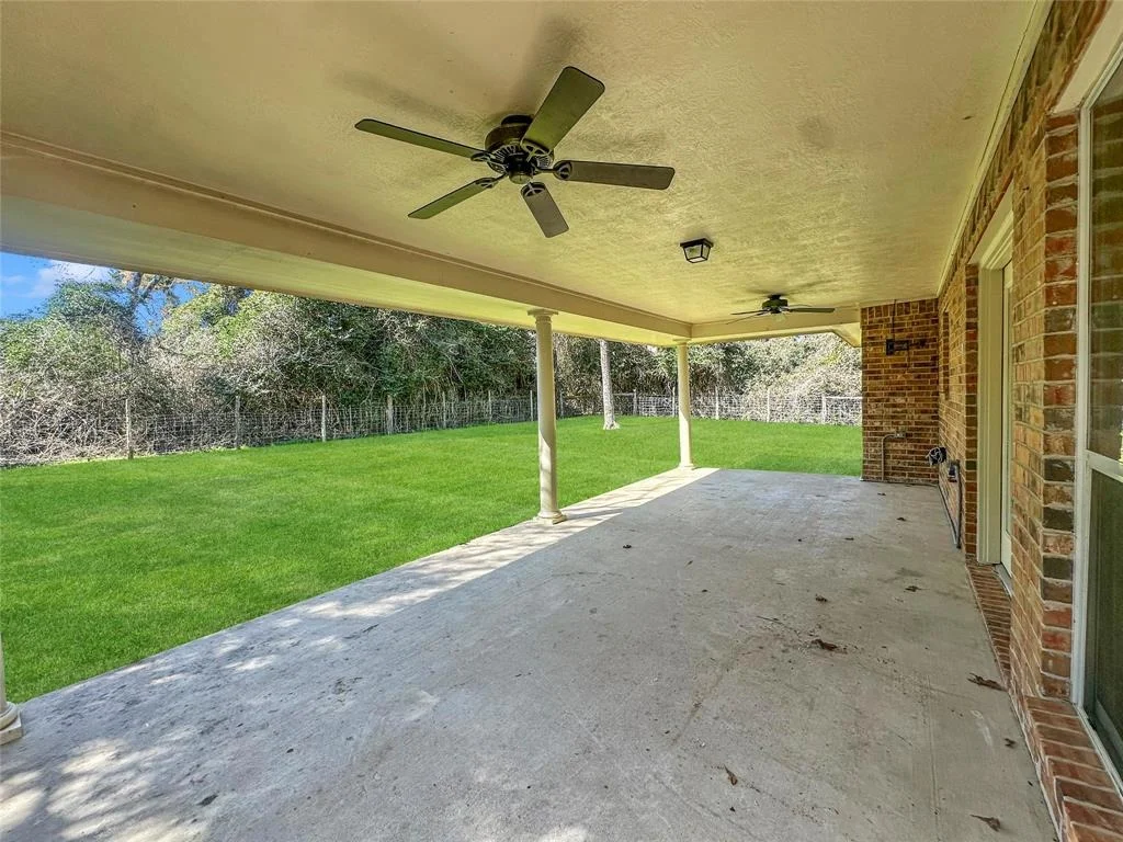 Photo of 191 Golfview Drive N