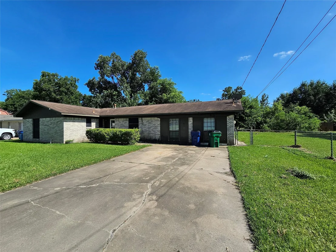 Photo of 1216 Fair Drive