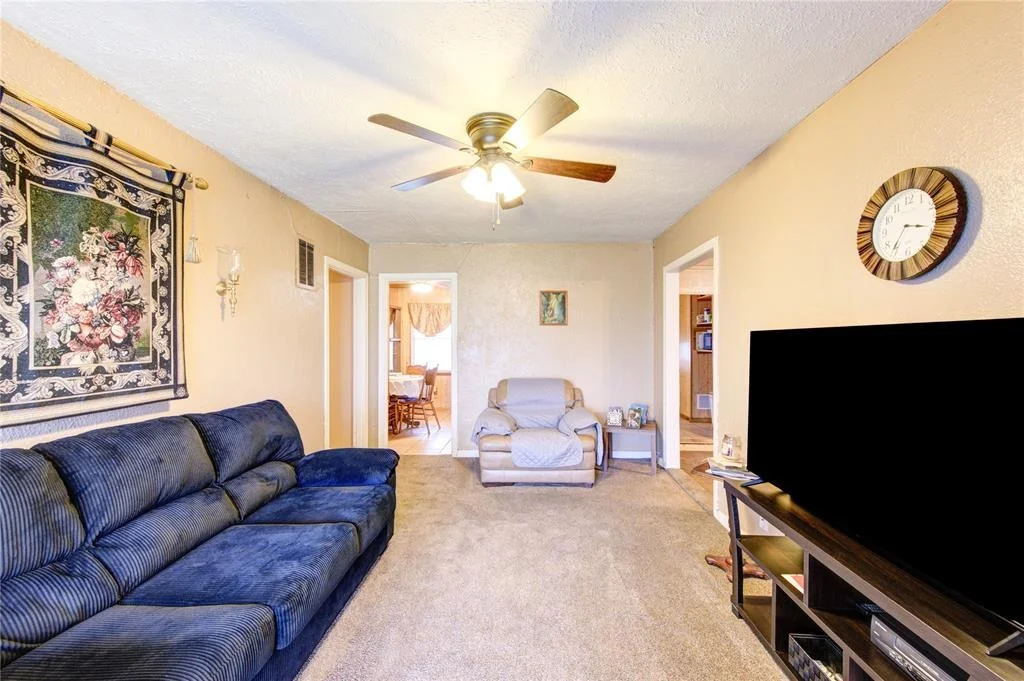 Photo of 1502 Quail Street