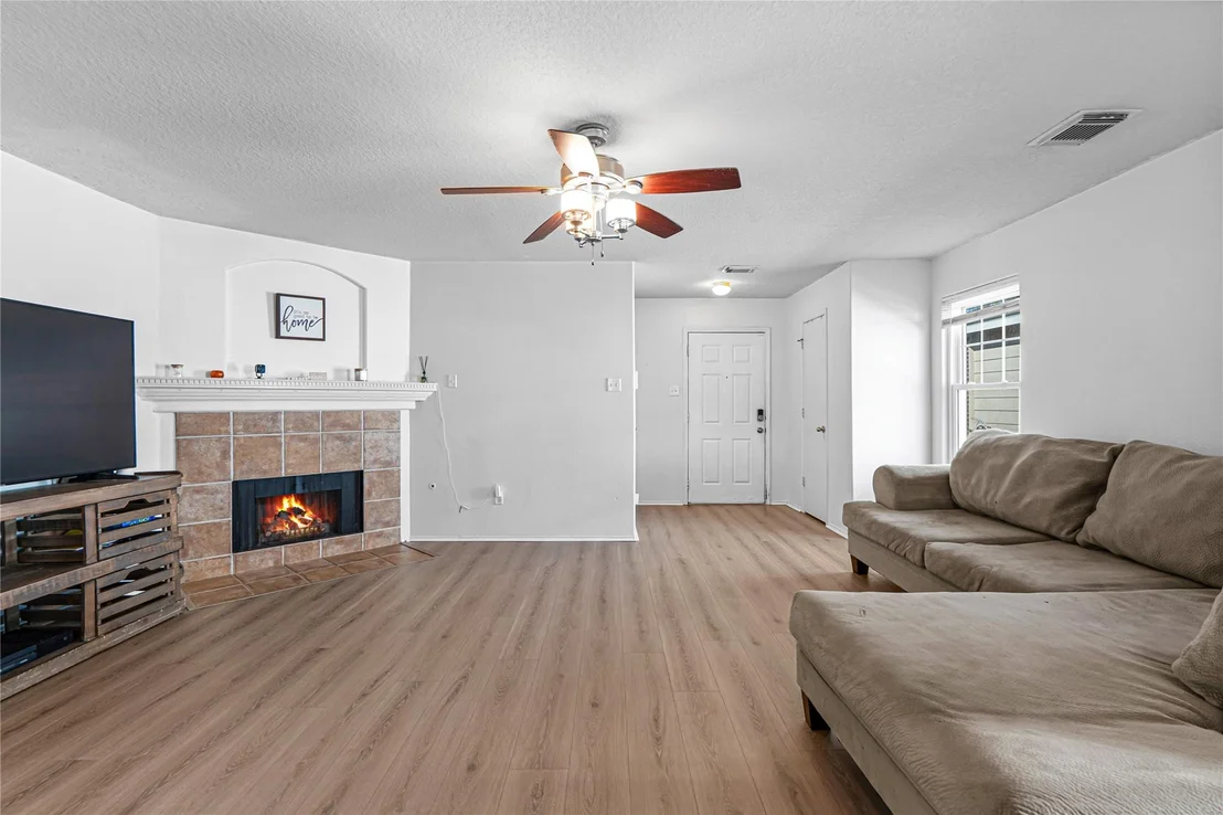 Photo of 2211 Pine Croft Drive