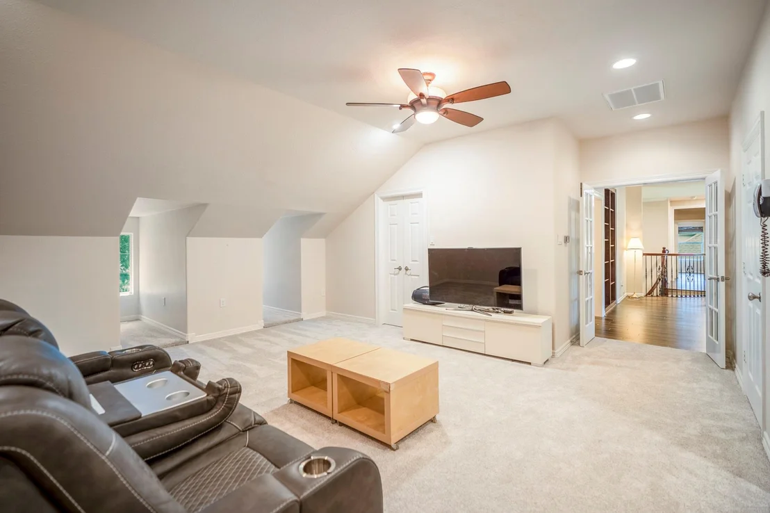Photo of 67 N Pentenwell Circle