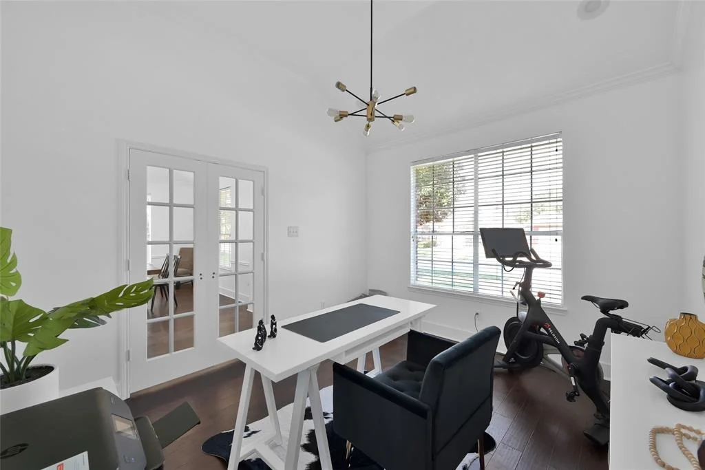Photo of 8922 Ballinger Drive