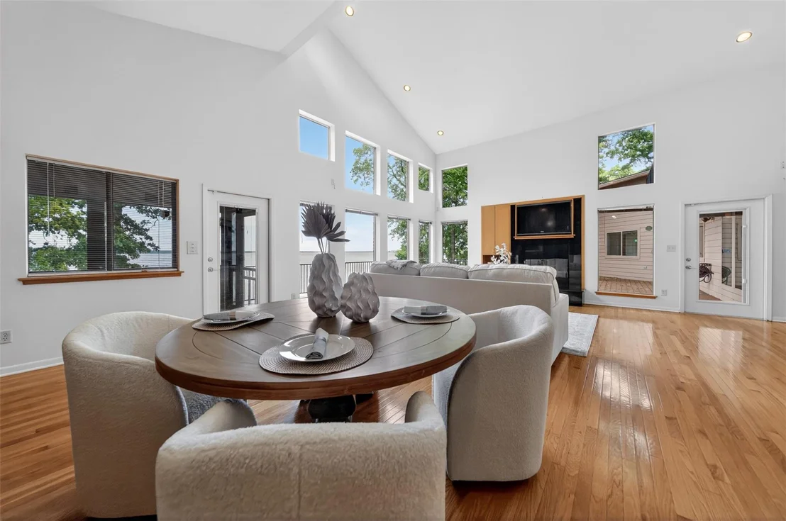 Photo of 20998 Kiva Circle