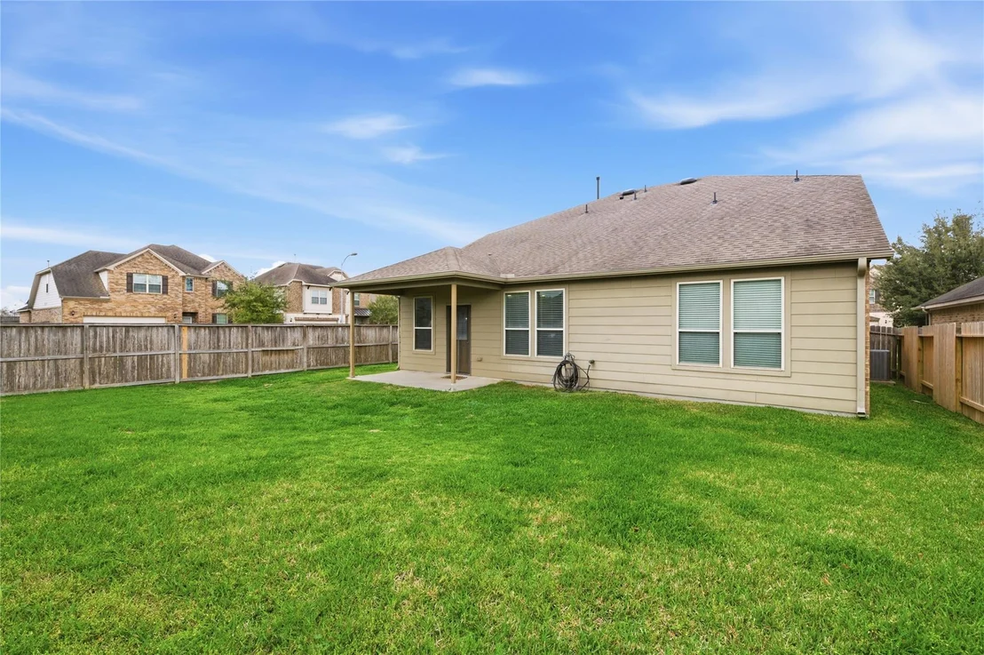 Photo of 30253 Creekside Drive