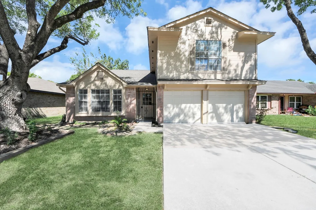 Photo of 13402 Pecan Oak Drive