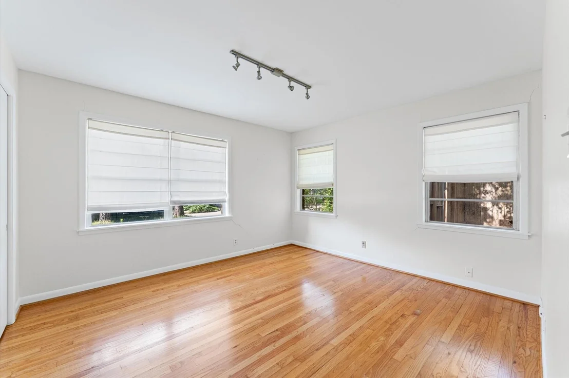 Photo of 3123 Broadmead Drive