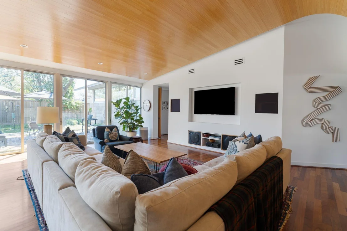 Photo of 1706 Cranway Drive