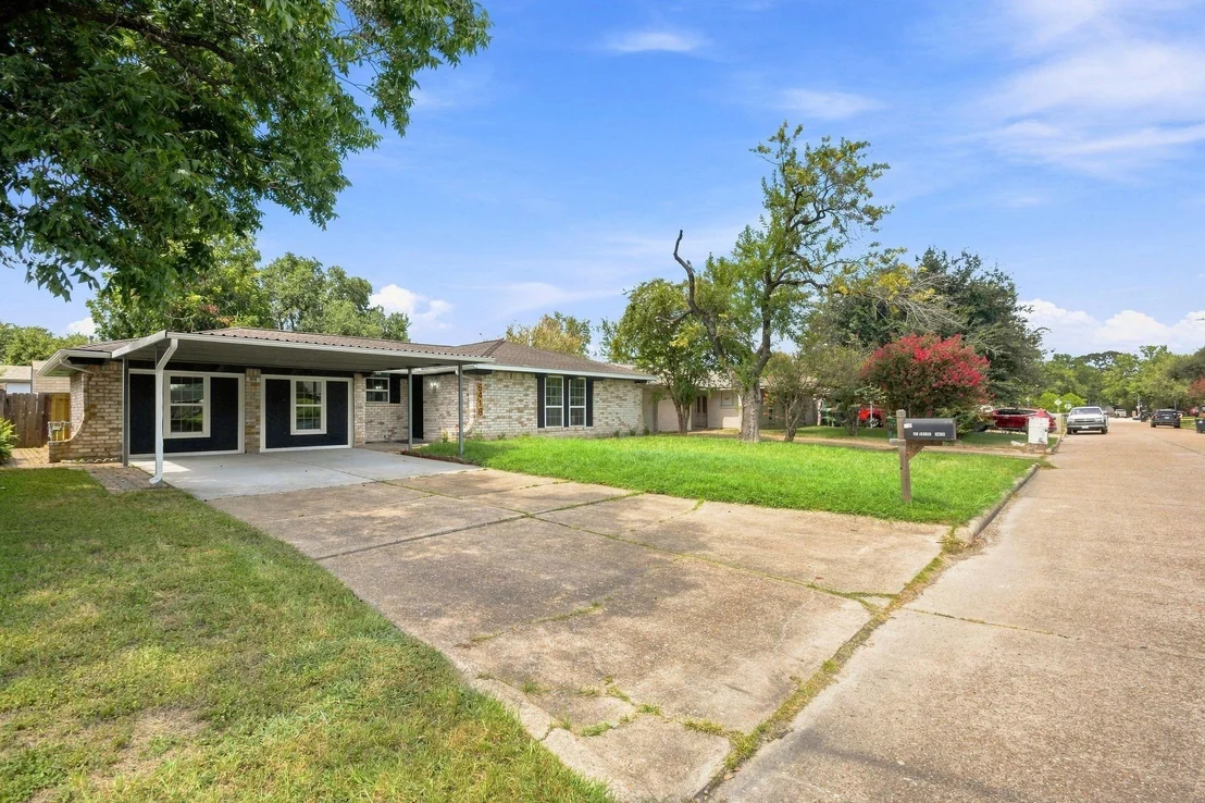 Photo of 6418 Silver Chalice Drive