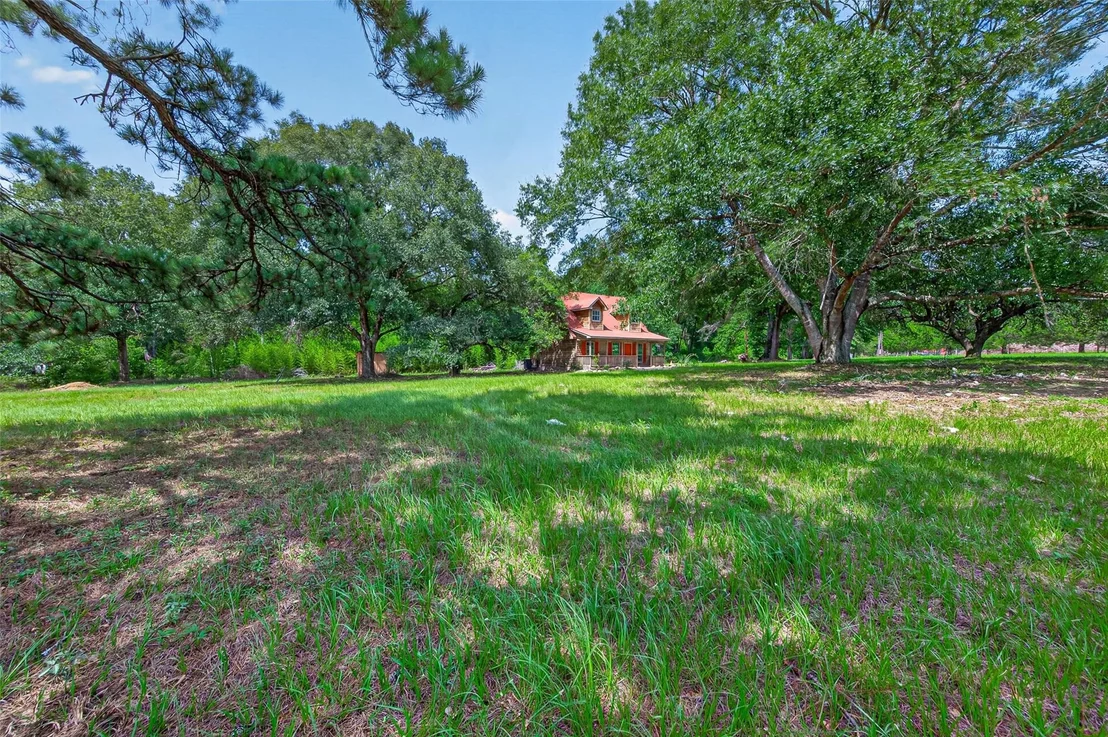 Photo of 1241 Moody Road