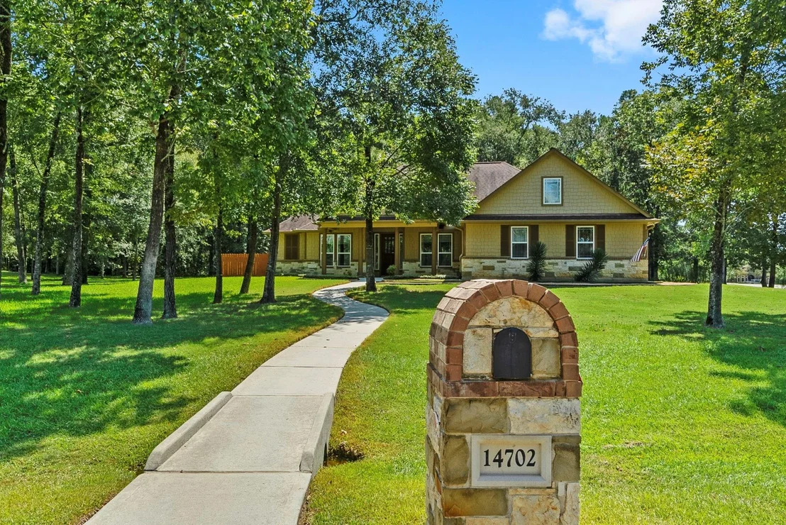 Photo of 14702 Turquoise Trail