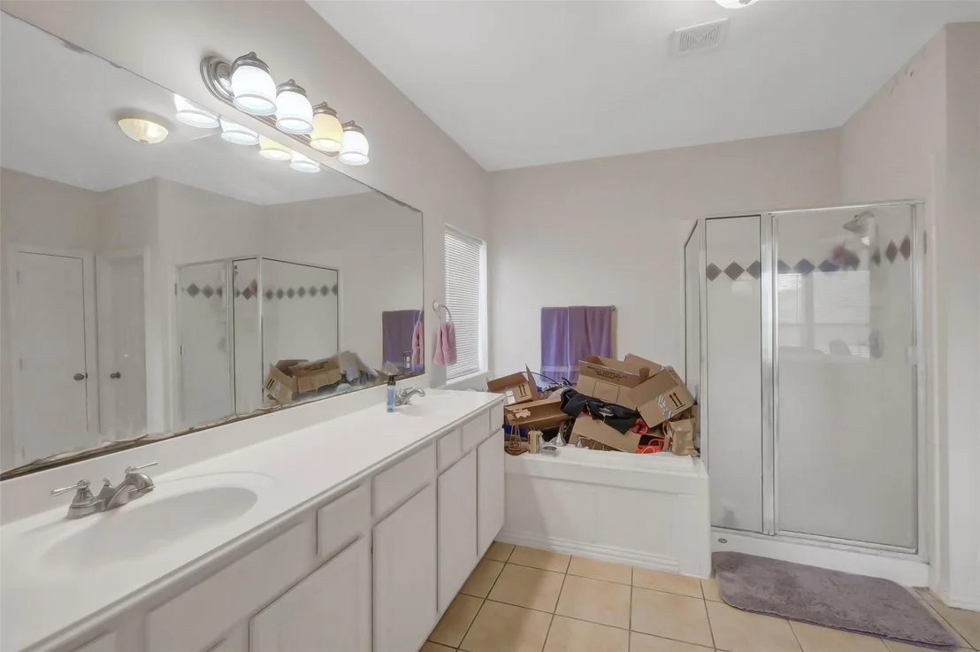 Photo of 8915 High Ridge Lane
