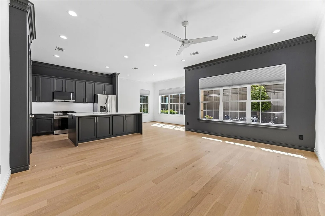 Photo of 2813 Clinton Drive