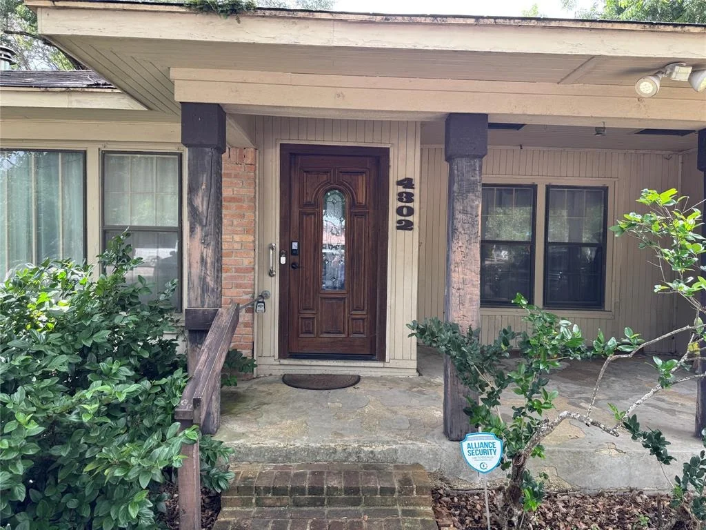Photo of 4302 Continental Drive