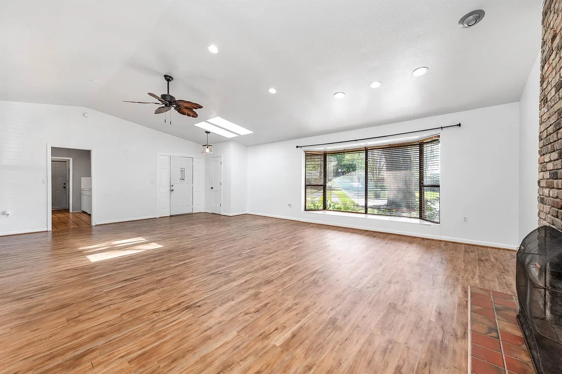 Photo of 1411 Richvale Lane