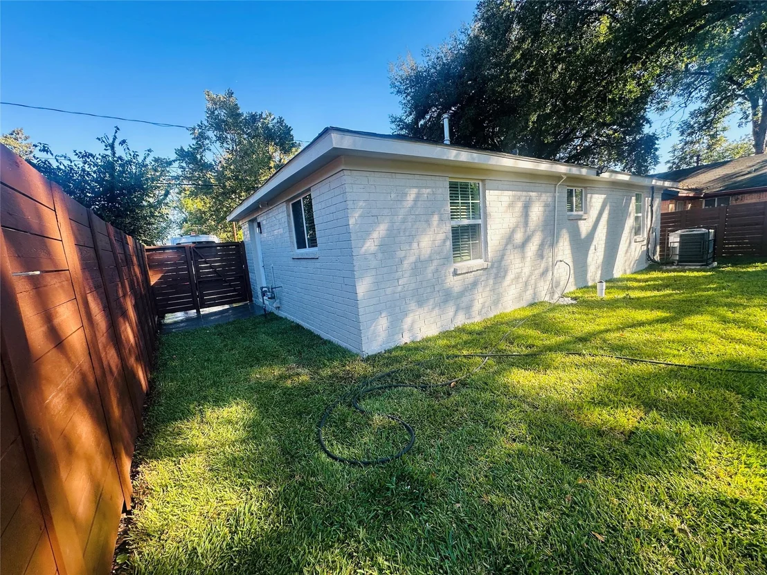 Photo of 2531 Walcott Lane
