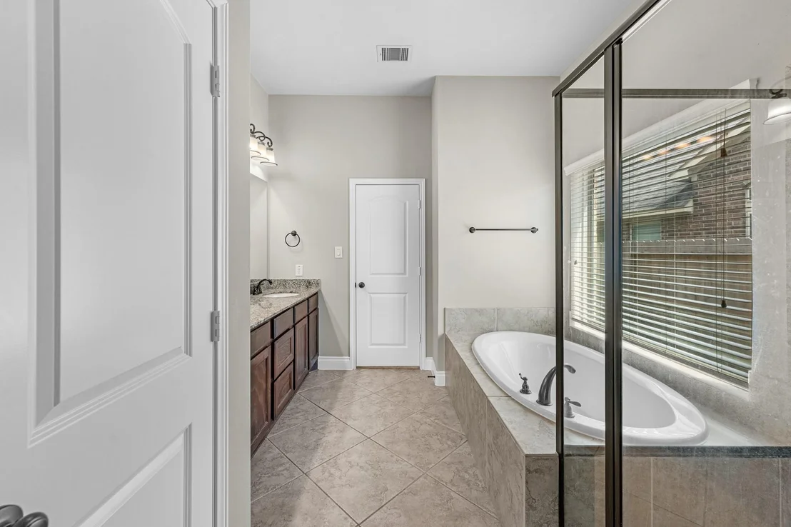 Photo of 4223 Misty Waters Lane
