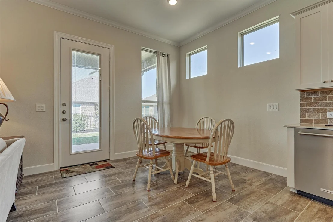 Photo of 132 Chestnut Bay