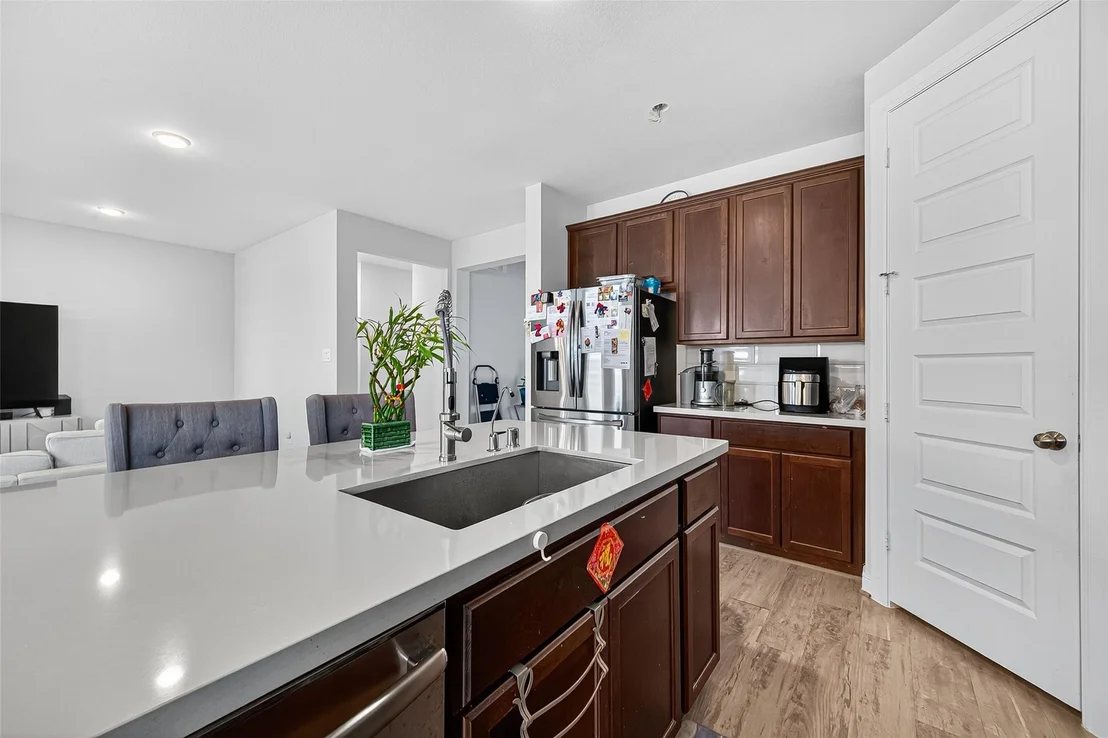 Photo of 8507 Lockridge Valley Trail