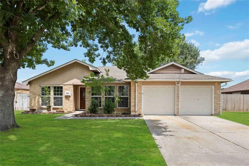 Photo of 807 Northaire Drive
