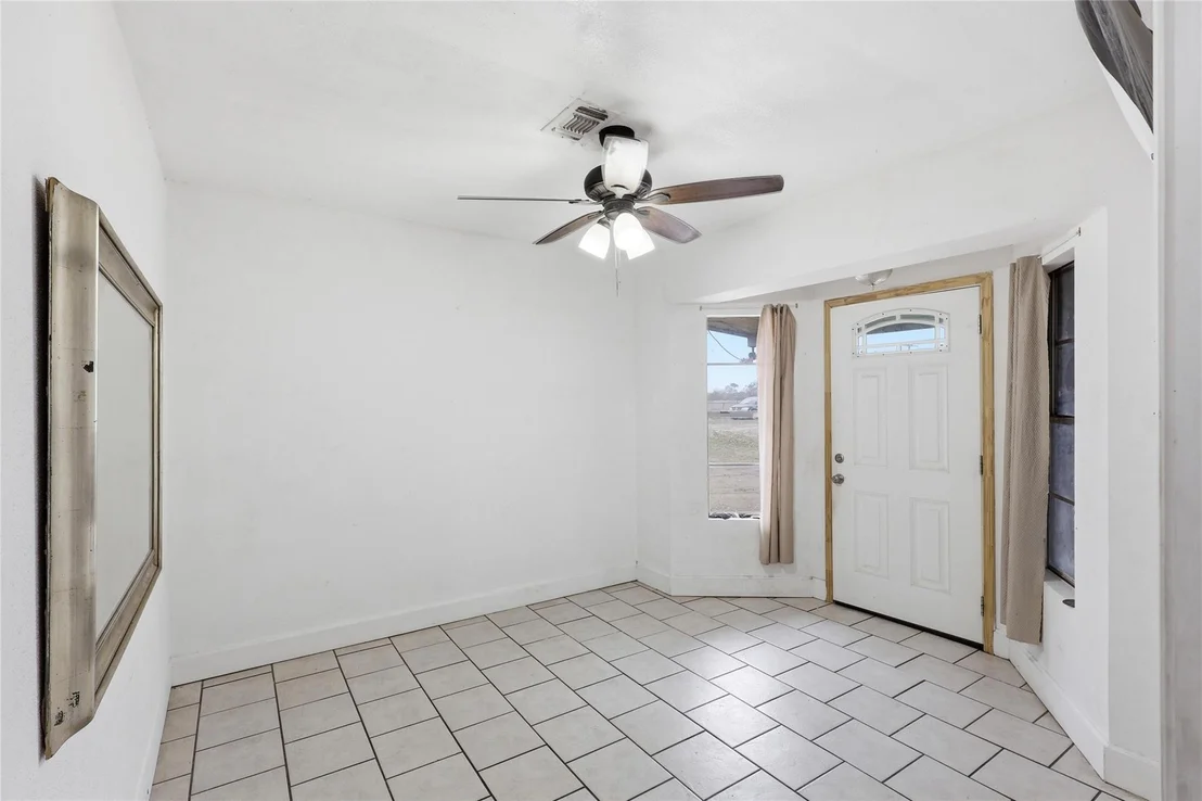Photo of 2802 Comanche Street